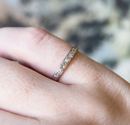 Art Deco Diamond Band in 16K White Gold