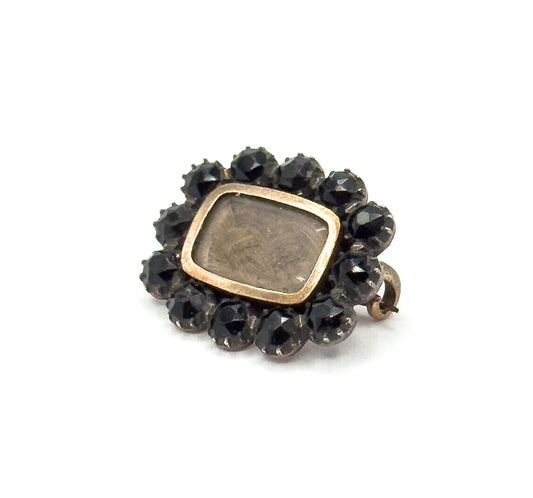 Late 20th Century “French Jet” Brooch in Gold Plated Metal