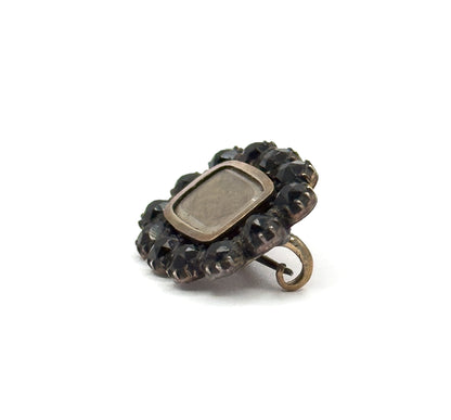 Late 20th Century “French Jet” Brooch in Gold Plated Metal