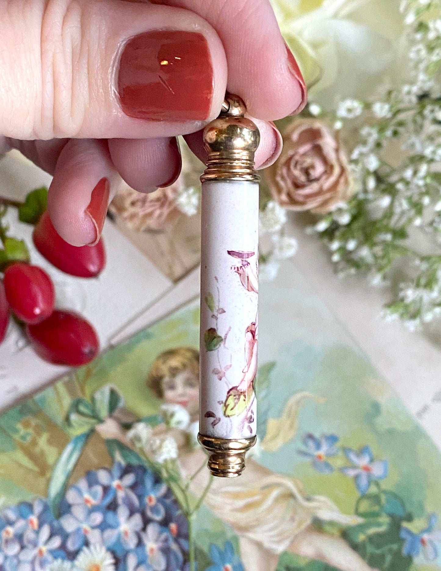 Antique Telescopic Pencil with Enamel Painted Figure in Grape Vines Propelling Pencil
