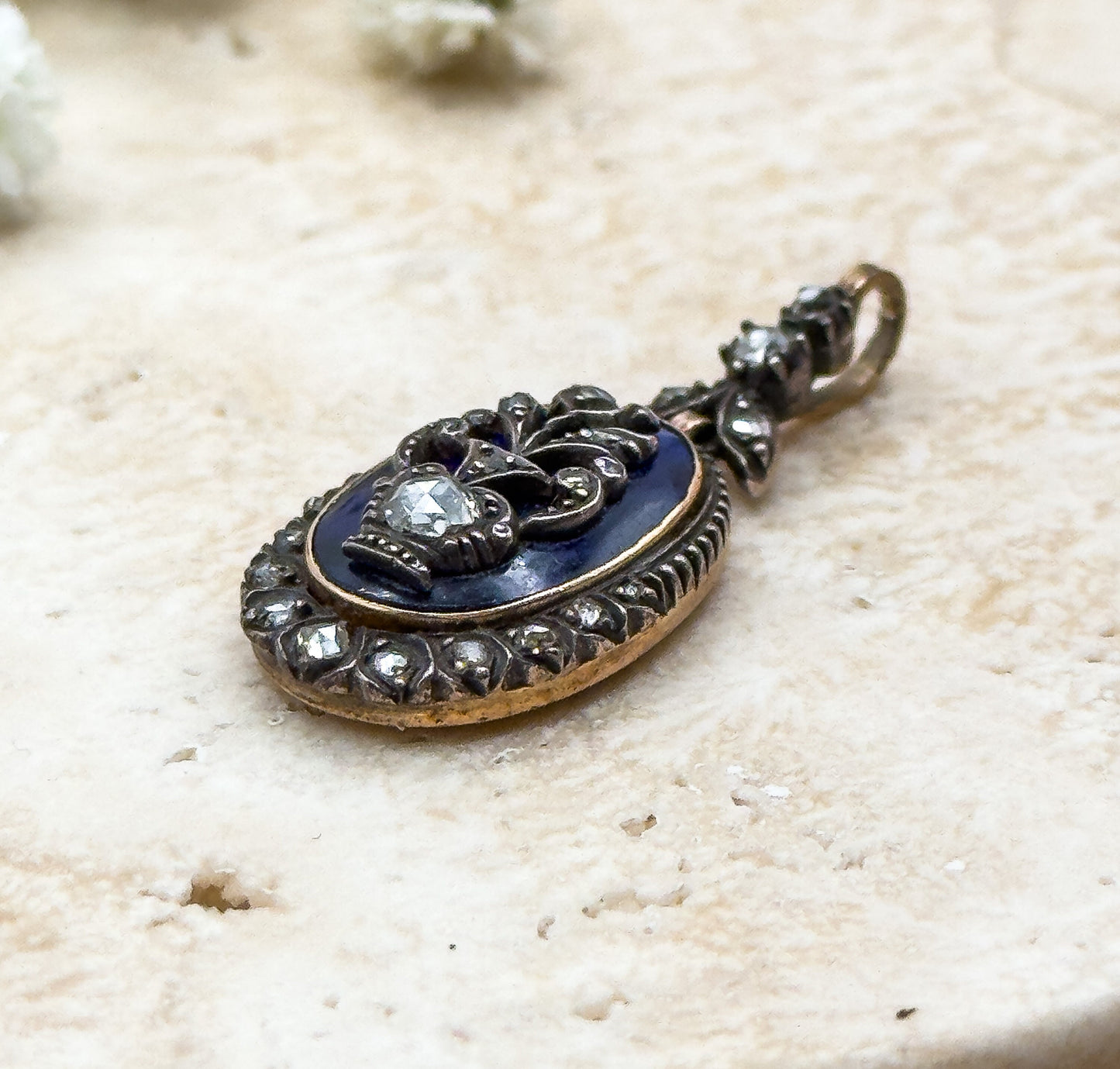 Georgian Giardinetti Pendant with Rose Cut Diamonds on Bristol Blue Glass Bague au Firmament