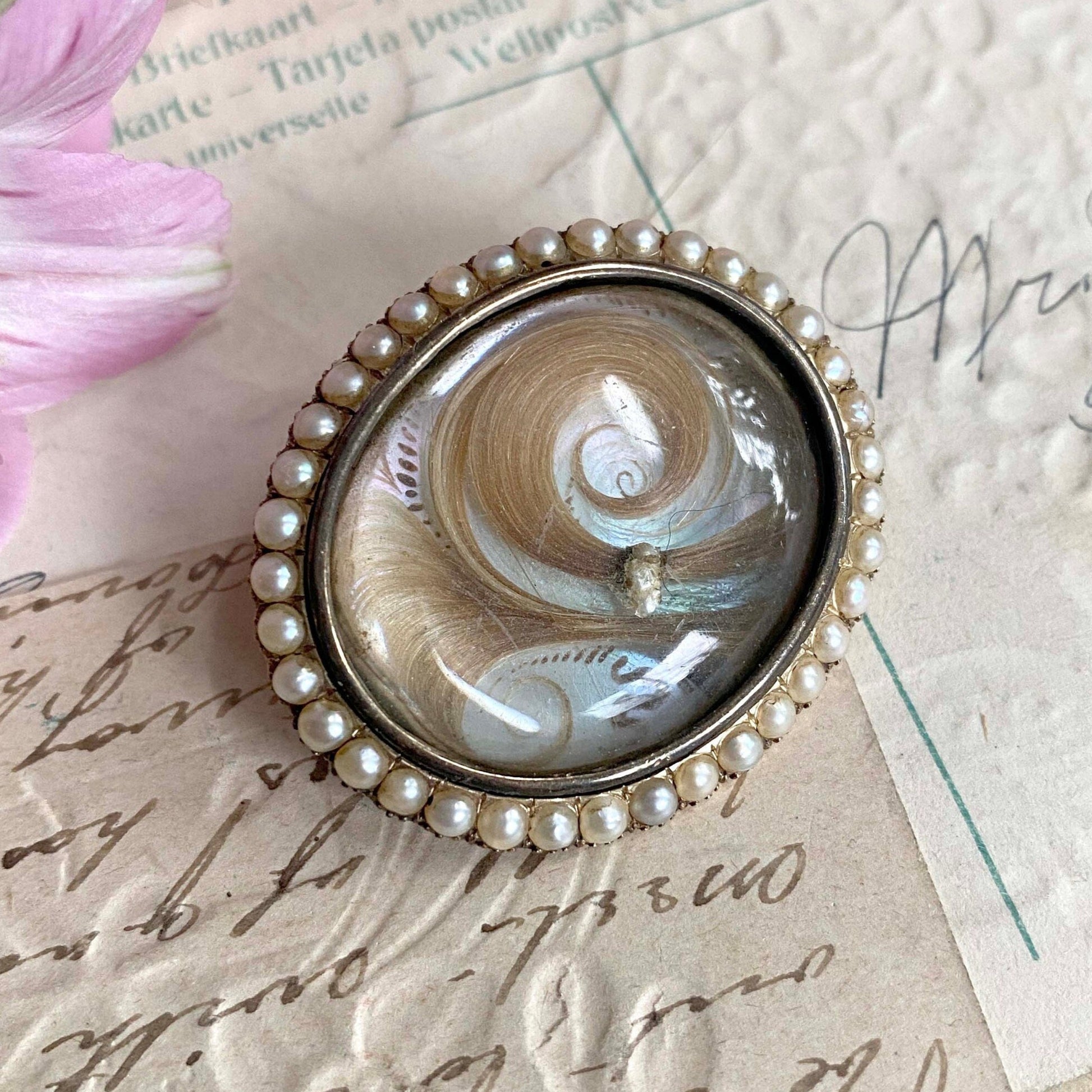 Victorian hair brooch with pearls mourning