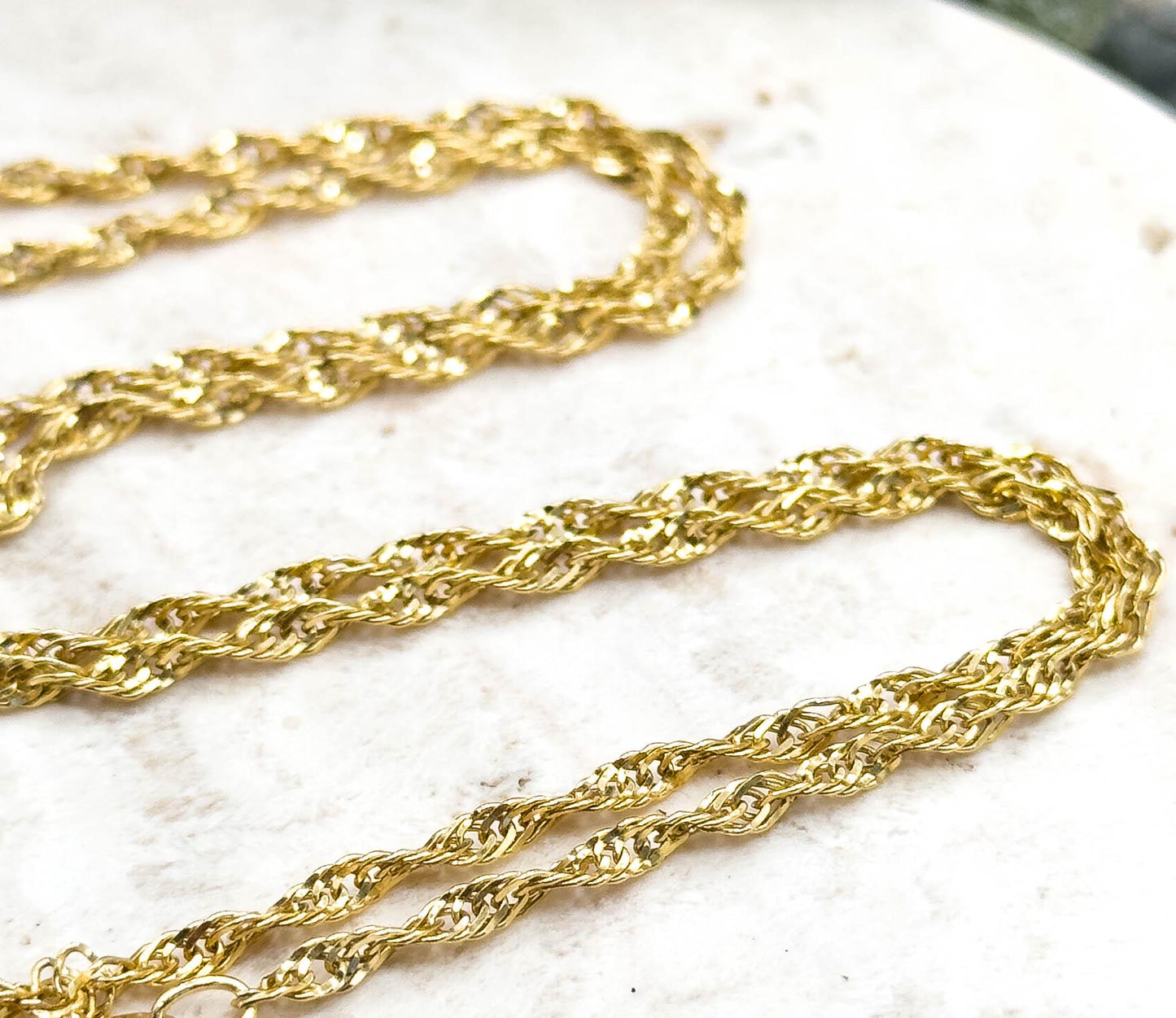 Vintage Open Rope Chain 18in, 2.3mm in 14K Yellow Gold