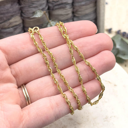Vintage Open Rope Chain 18in, 2.3mm in 14K Yellow Gold