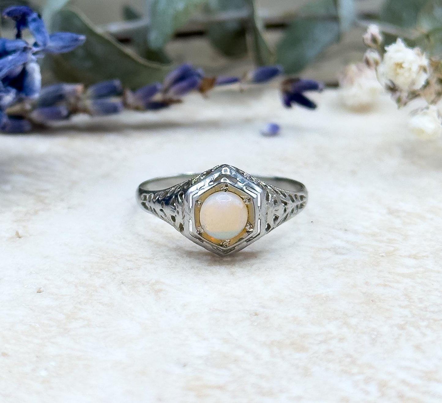 Antique Art Deco Filigree Ring with Cabochon Opal 1920s 18K White Gold Filigree Ring