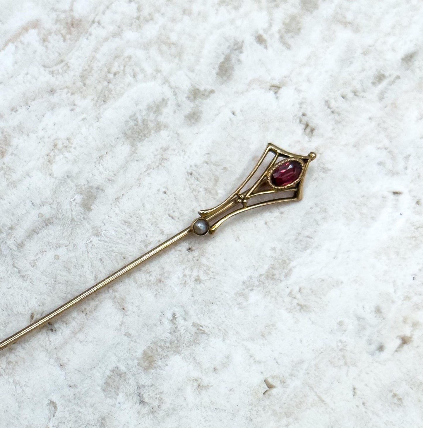 Lovely Antique Edwardian Stick Pin with Garnet Art Nouveau Stick pin in 10K Yellow Gold