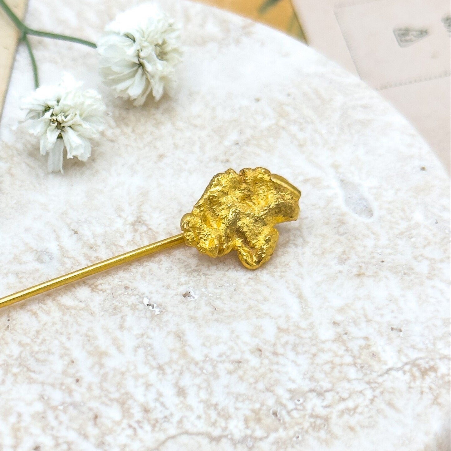 gold nugget stickpin