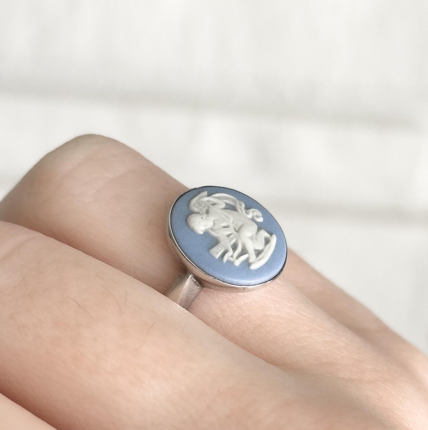 Vintage Wedgewood Ring in Sterling Silver with Cupid Camoe