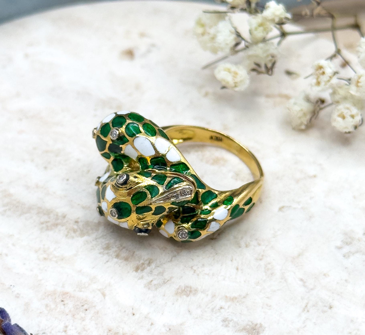 Exquisite Vintage Snake ring with Diamond Gem Set Eyes and Enamel 18K Yellow Gold