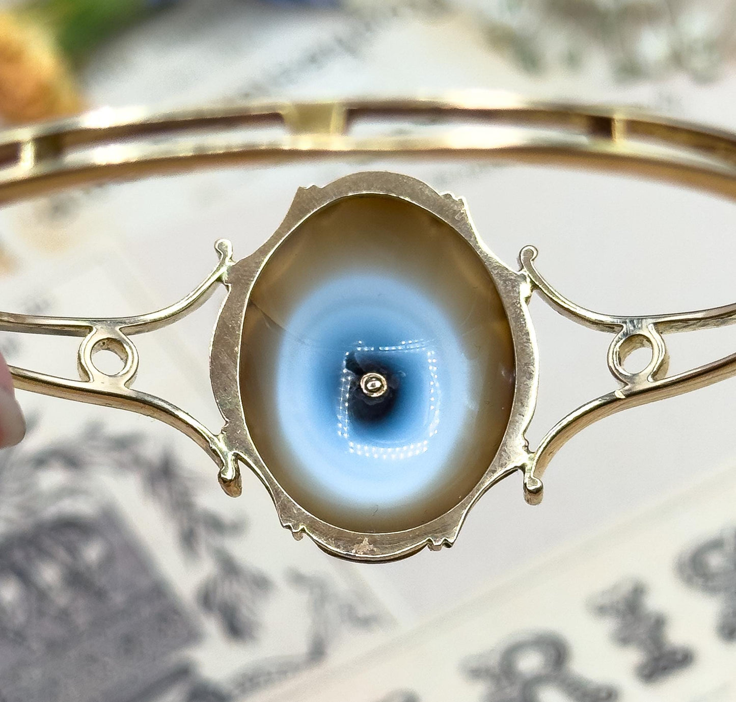 Victorian Banded Agate Bracelet in 14K Yellow Gold Solid Gold Bullseye Agate with Pearl