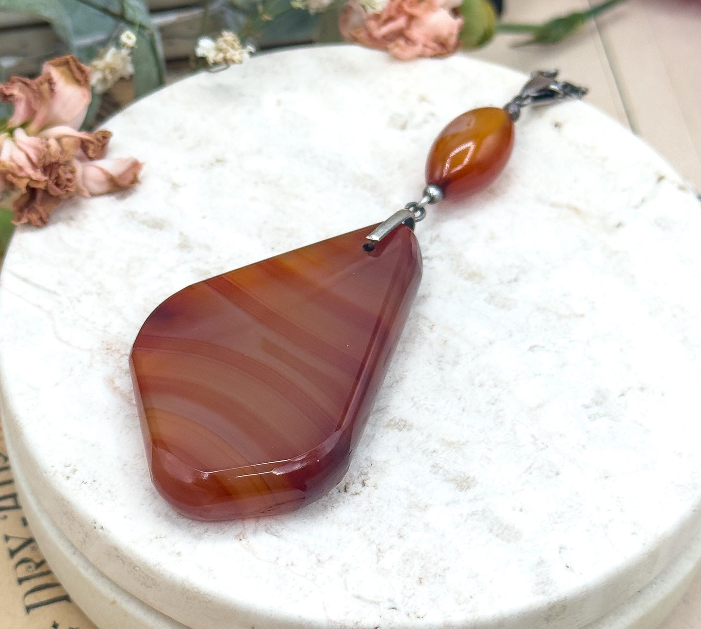 Vintage Banded Agate Freeform Stone pendant necklace in Sterling Silver