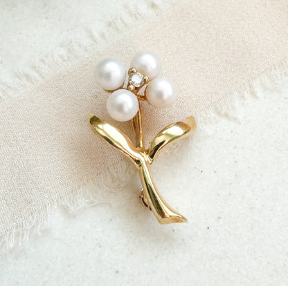 Vintage Pearl Flower Brooch in 10K Yellow Gold Diamond Center Petite Lapel Pin