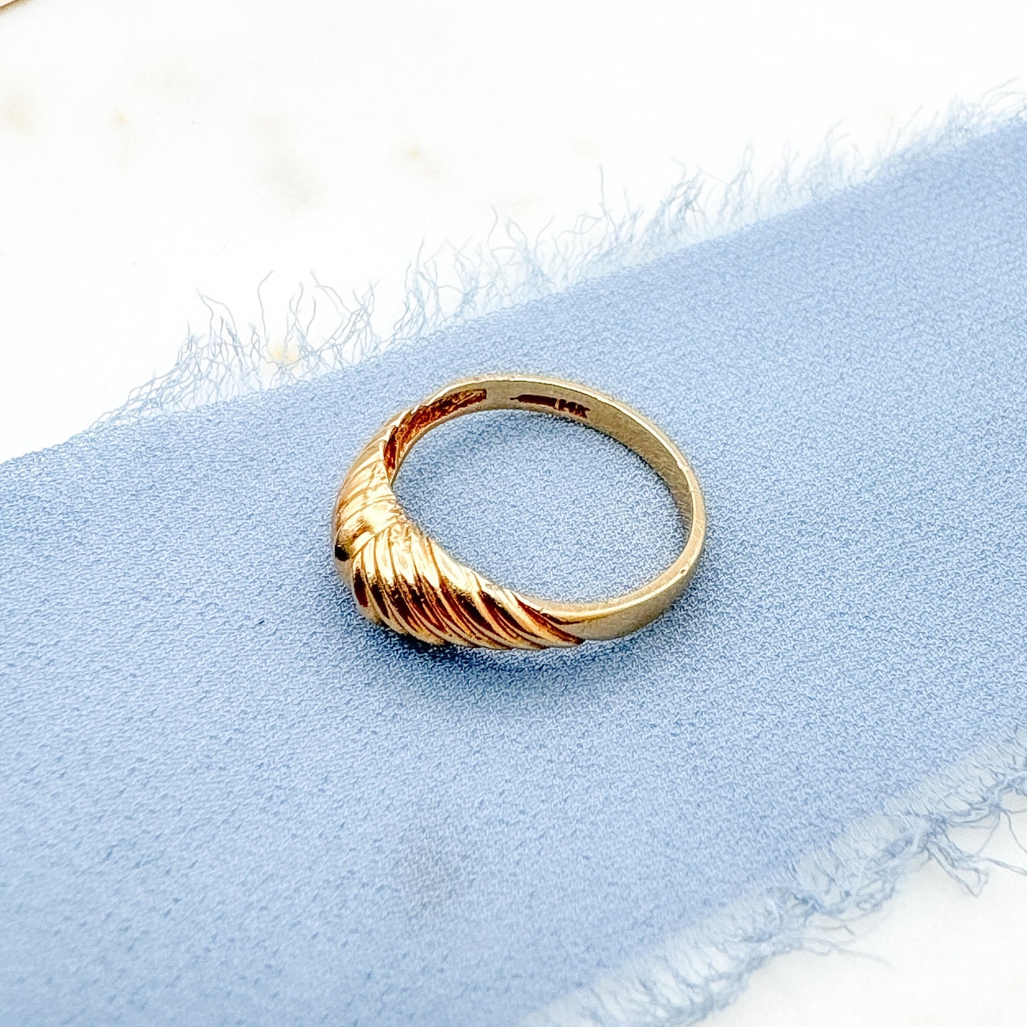 Vintage 14K Gold Croissant Ring Shrimp Ring textured Vintage Ring