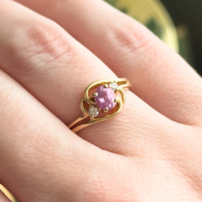 Vintage Pink Sapphire and Diamond ring 14K Yellow Gold