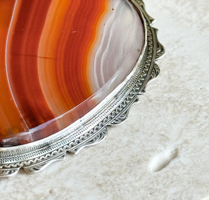 Victorian Scottish Banded Agate Oval Brooch