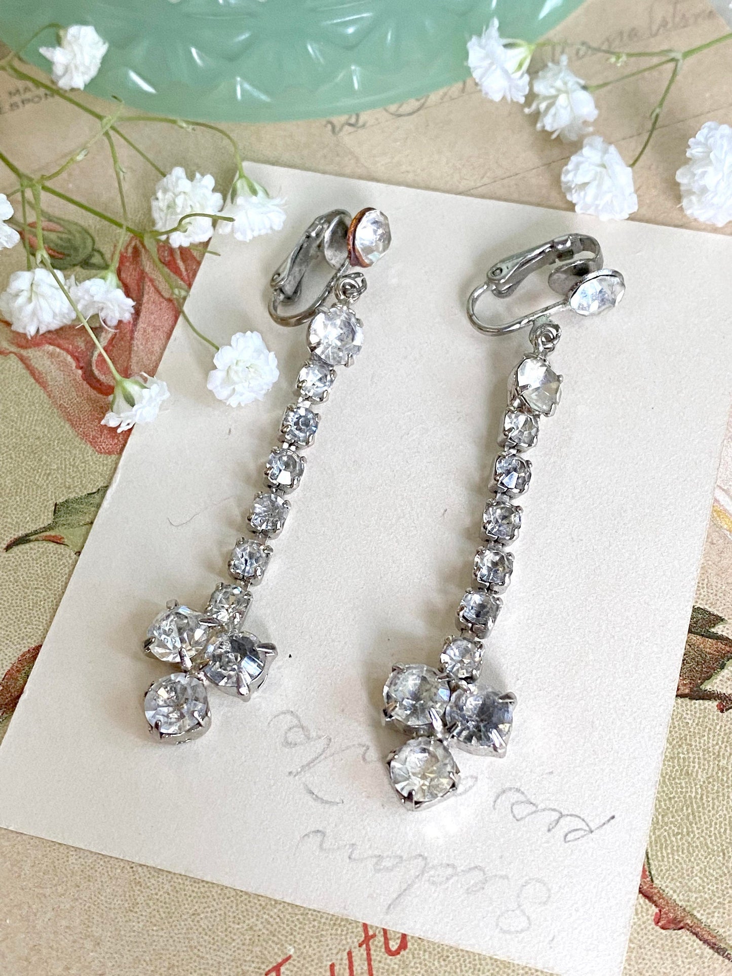 VINTAGE rhinestone clip on earrings 1950s dangle drop earrings