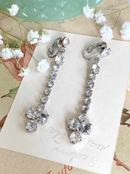 VINTAGE rhinestone clip on earrings 1950s dangle drop earrings