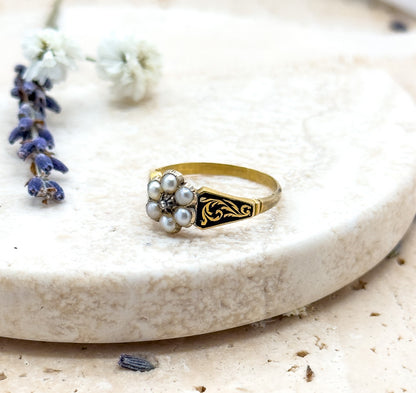 Antique Mourning Ring 14K Solid Gold Victorian RIng with Black Enamel & Rose Cut Diamond