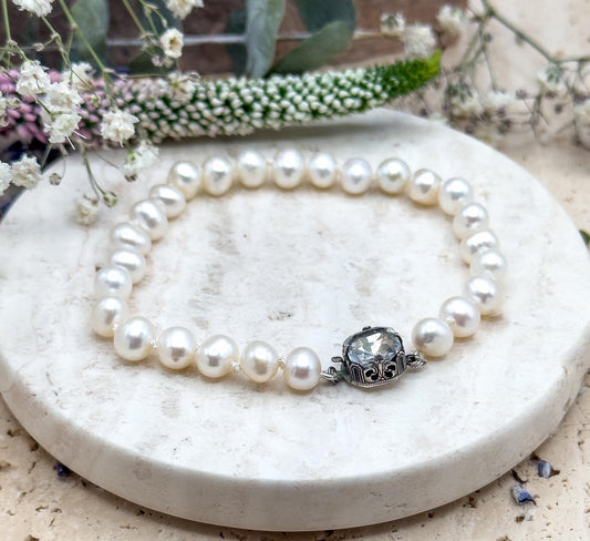 Beautiful Cultured Pearl Bracelet with Antique Paste clasp in sterling hand knotted pearls