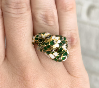 Exquisite Vintage Snake ring with Diamond Gem Set Eyes and Enamel 18K Yellow Gold