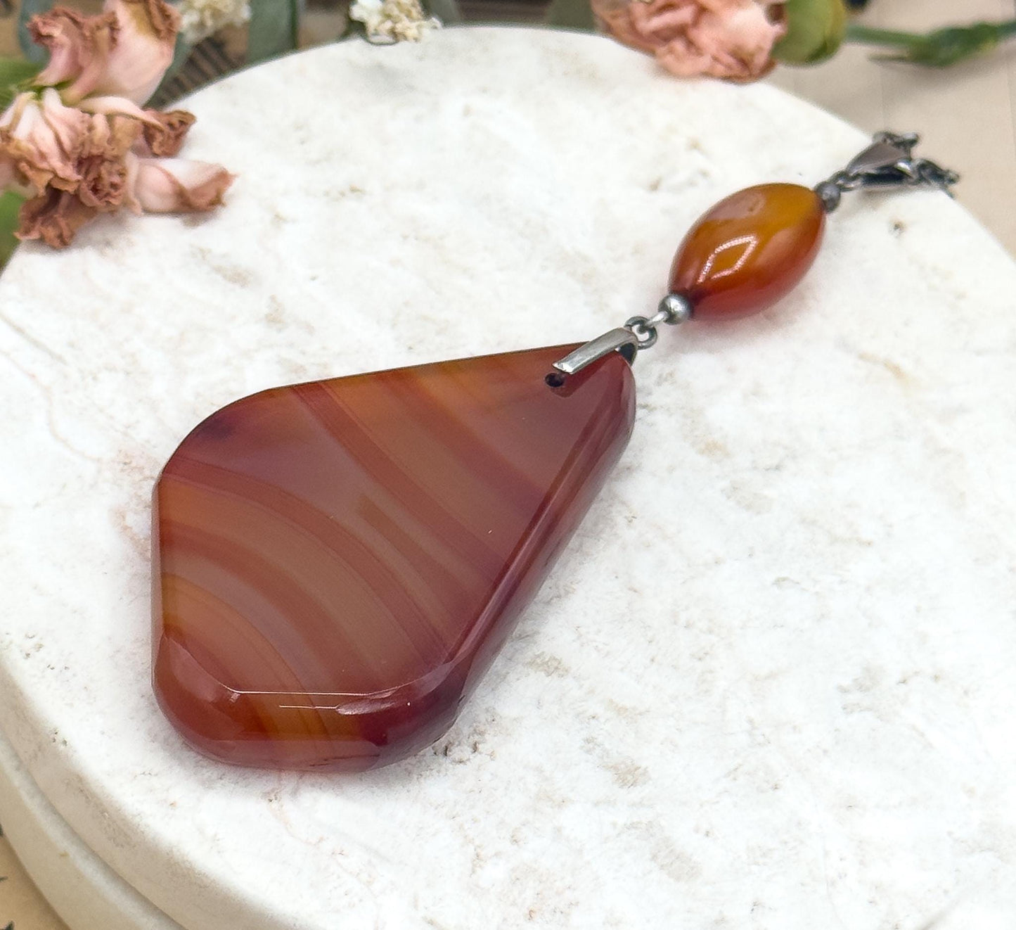 Vintage Banded Agate Freeform Stone pendant necklace in Sterling Silver