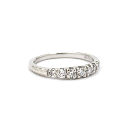 Vintage Graduated Diamond Stacking Band Ring in White Gold