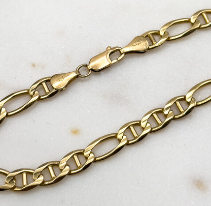 Vintage Figaro Chain Bracelet in 14K solid gold