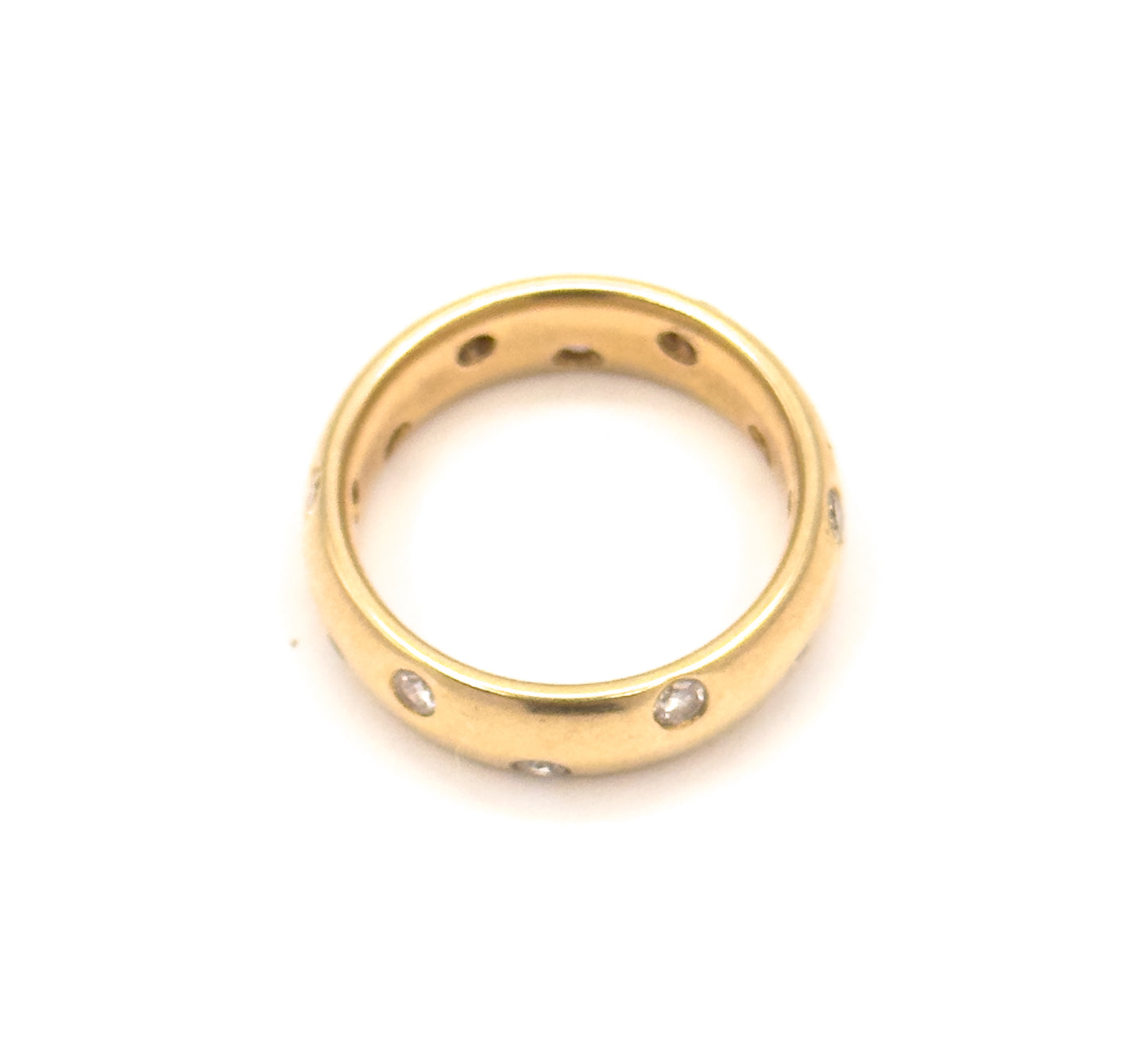 Domed Etoile Style Flush Diamond Ring in Gold
