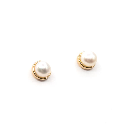 Contemporary Mabe Pearl Stud Earrings in 14K Yellow Gold