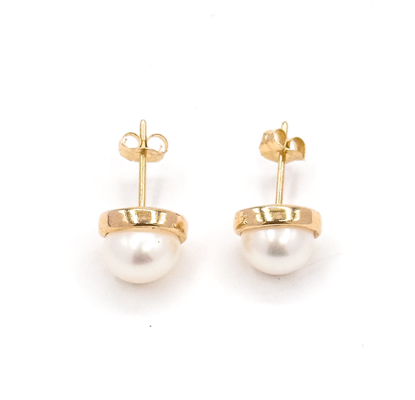 Contemporary Mabe Pearl Stud Earrings in 14K Yellow Gold