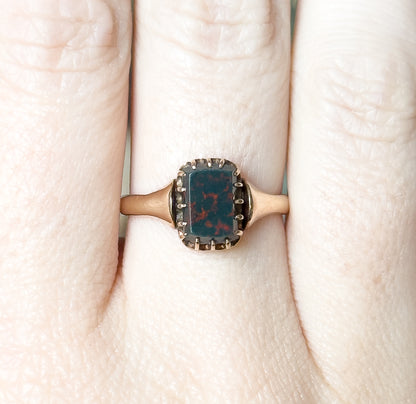 Victorian Bloodstone Ring in 10K Yellow Gold "Mildred"