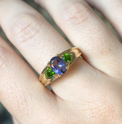 Late 20th Century Iolite & Green Tourmaline Ring in 14K Yellow Gold