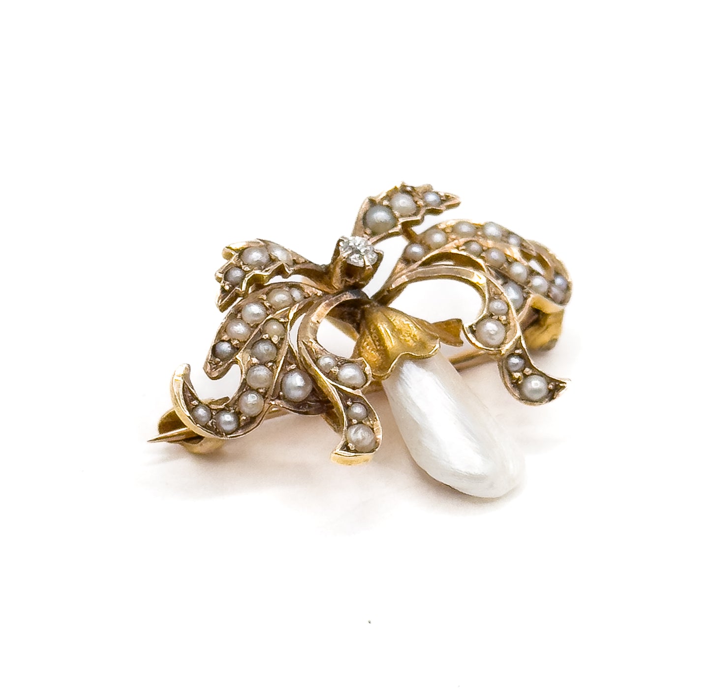 Edwardian Garland Style Brooch with Seed pearls & Freshwater Pearl in 14K Gold
