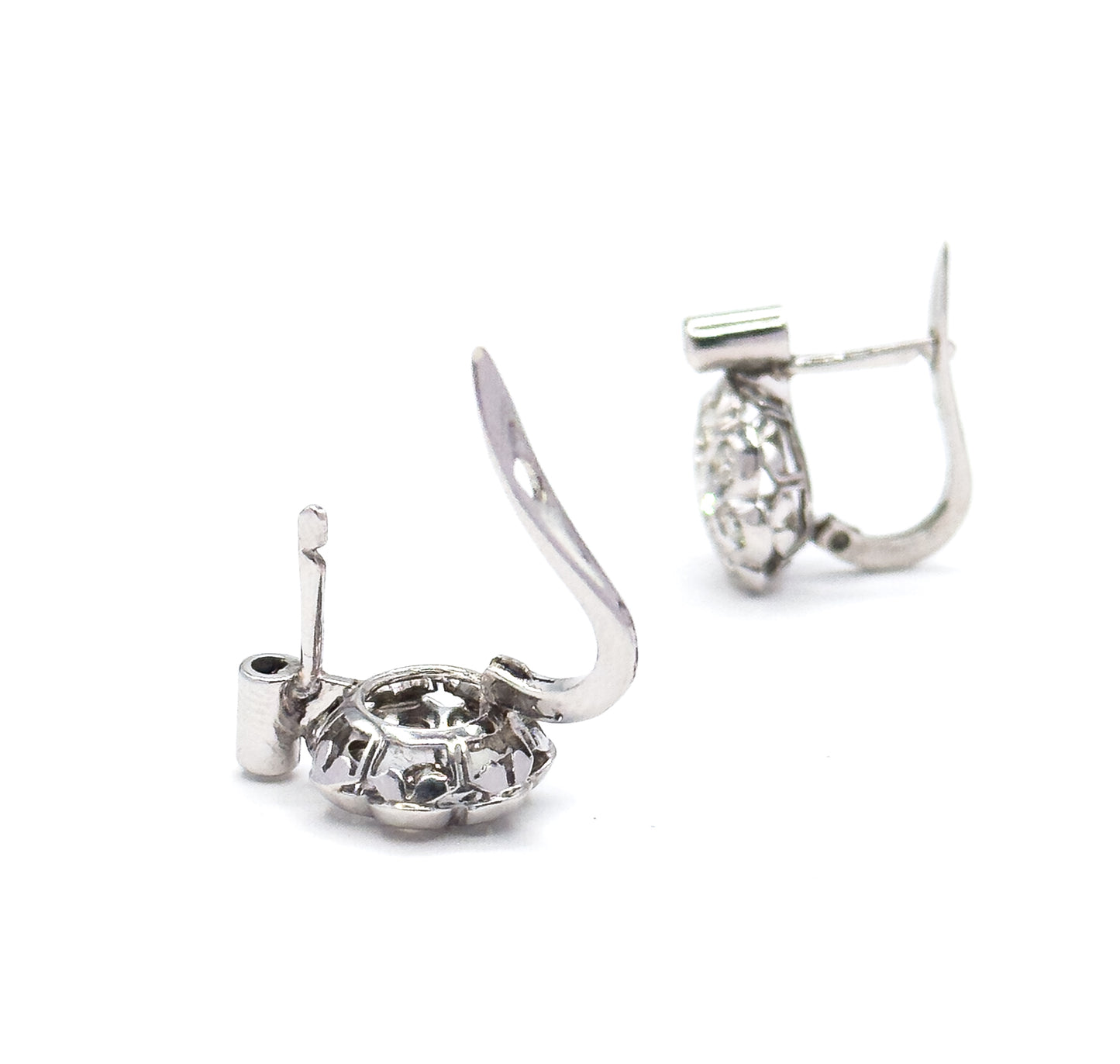 Vintage Diamond Cluster Leverback Stud earrings in 18K White Gold