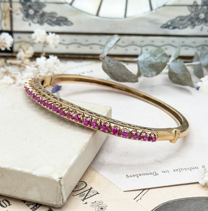 Vintage MidCentury Ruby Line Hinged Bangle Bracelet in 14K Gold