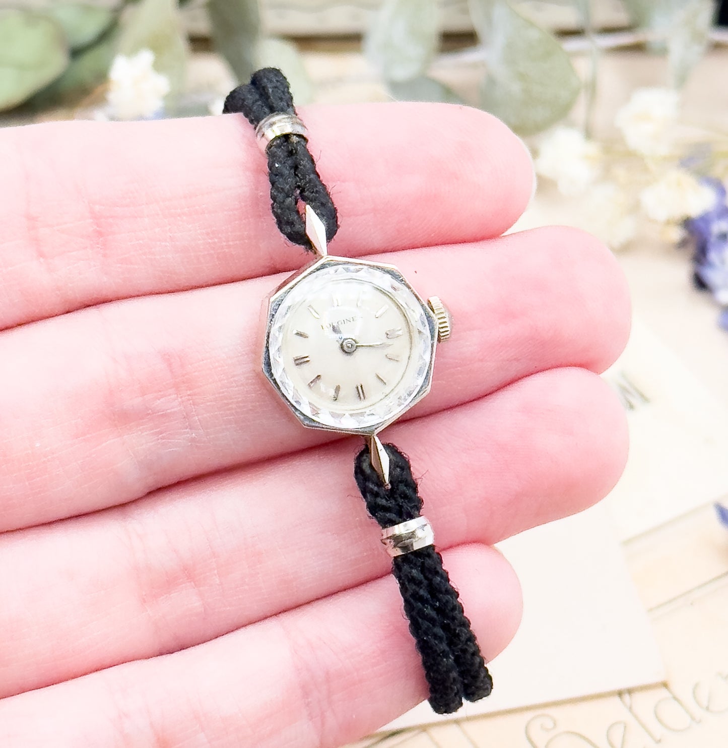 Vintage Longines Ladies Wrist Watch in 14K Gold