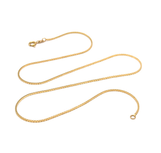 Vintage 18in Box Chain Necklace in 14K