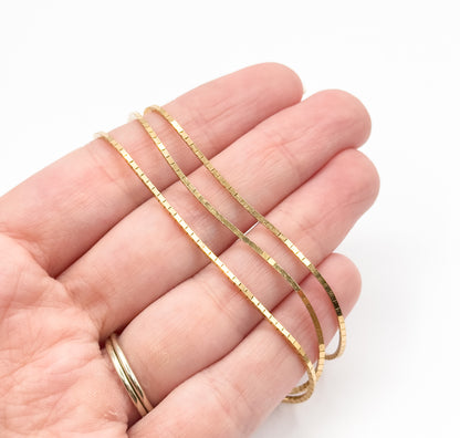 Vintage 18in Box Chain Necklace in 14K