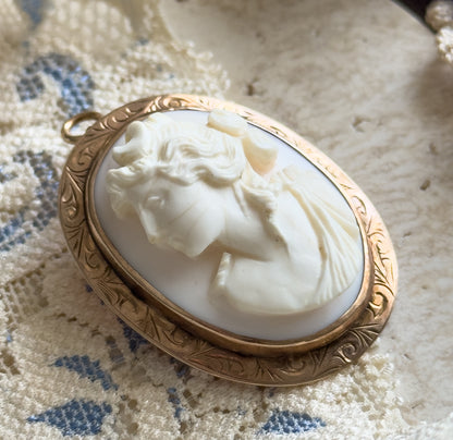 Antique Goddess Diana Carved Shell Cameo Brooch Pendant in Gold