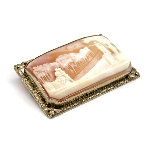 Edwardian Carved Shell Cameo Brooch in 14K Yellow Gold