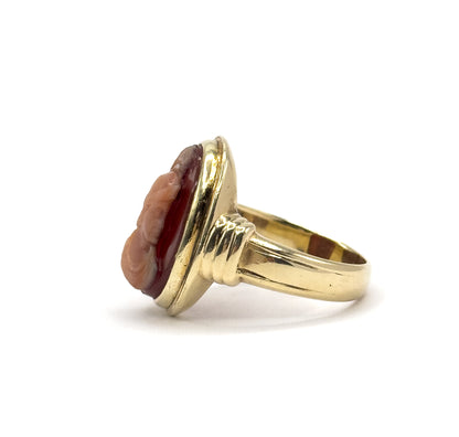 Retro Hardstone Cameo Roman Soldier Ring in 14K Yellow Gold