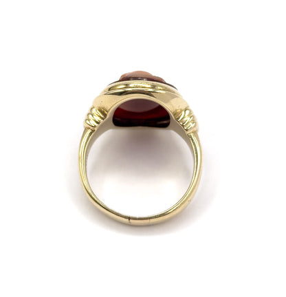 Retro Hardstone Cameo Roman Soldier Ring in 14K Yellow Gold