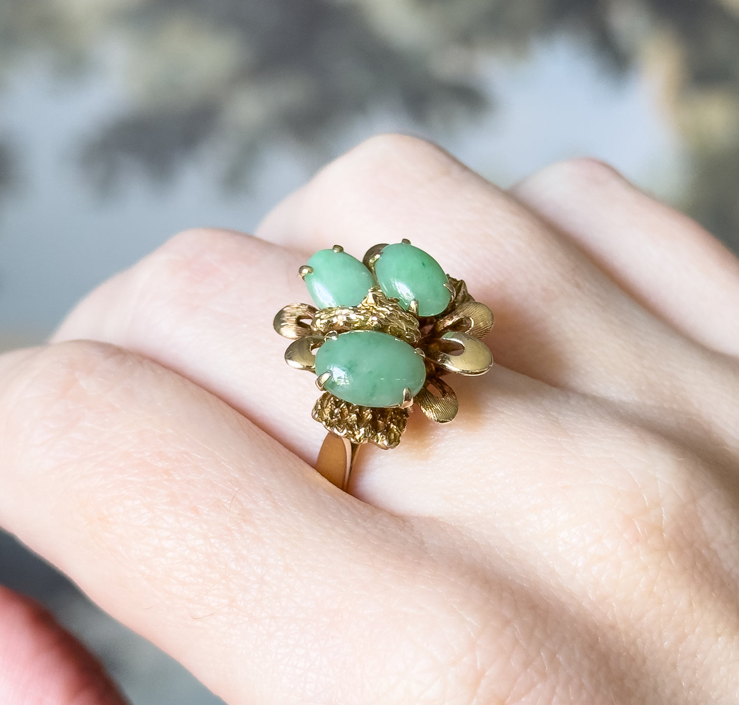 Mid-Century Green Jade Cabochon Sculptural Cocktail Ring in 14K Yellow Gold