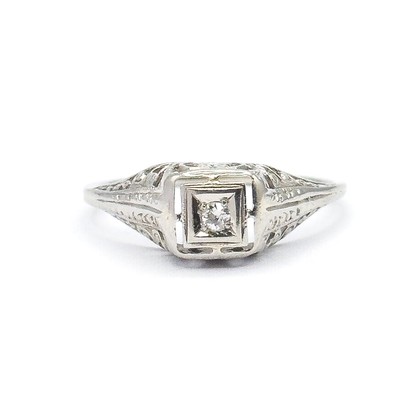 Art Deco Old European Diamond Filigree Ring in 14K White Gold