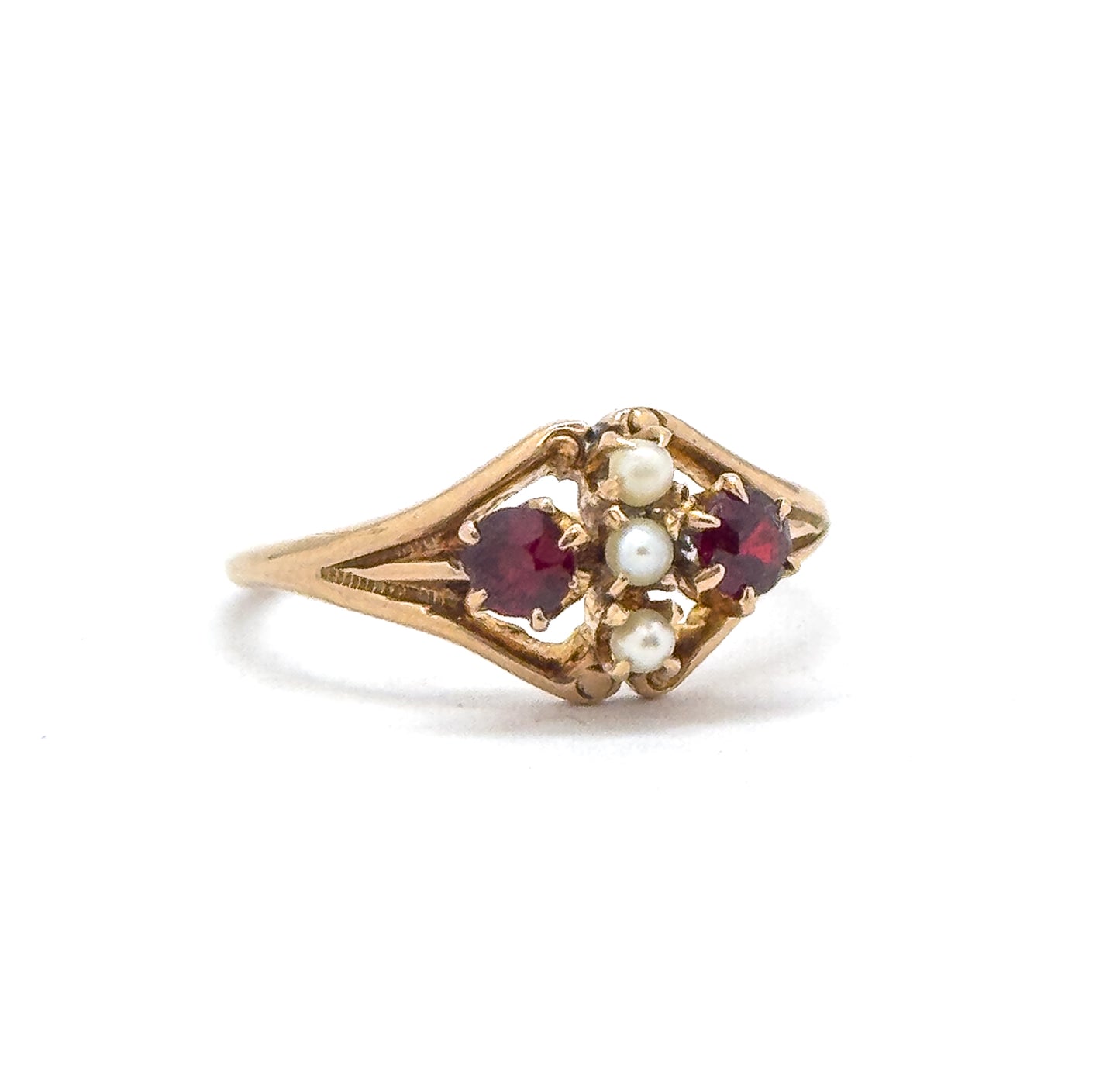 Antique Garnet & Seed Pearl Ring in Gold