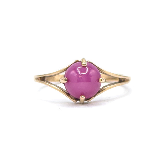 Vintage Synthetic Pink / Red Star Sapphire Ring in 10K Gold