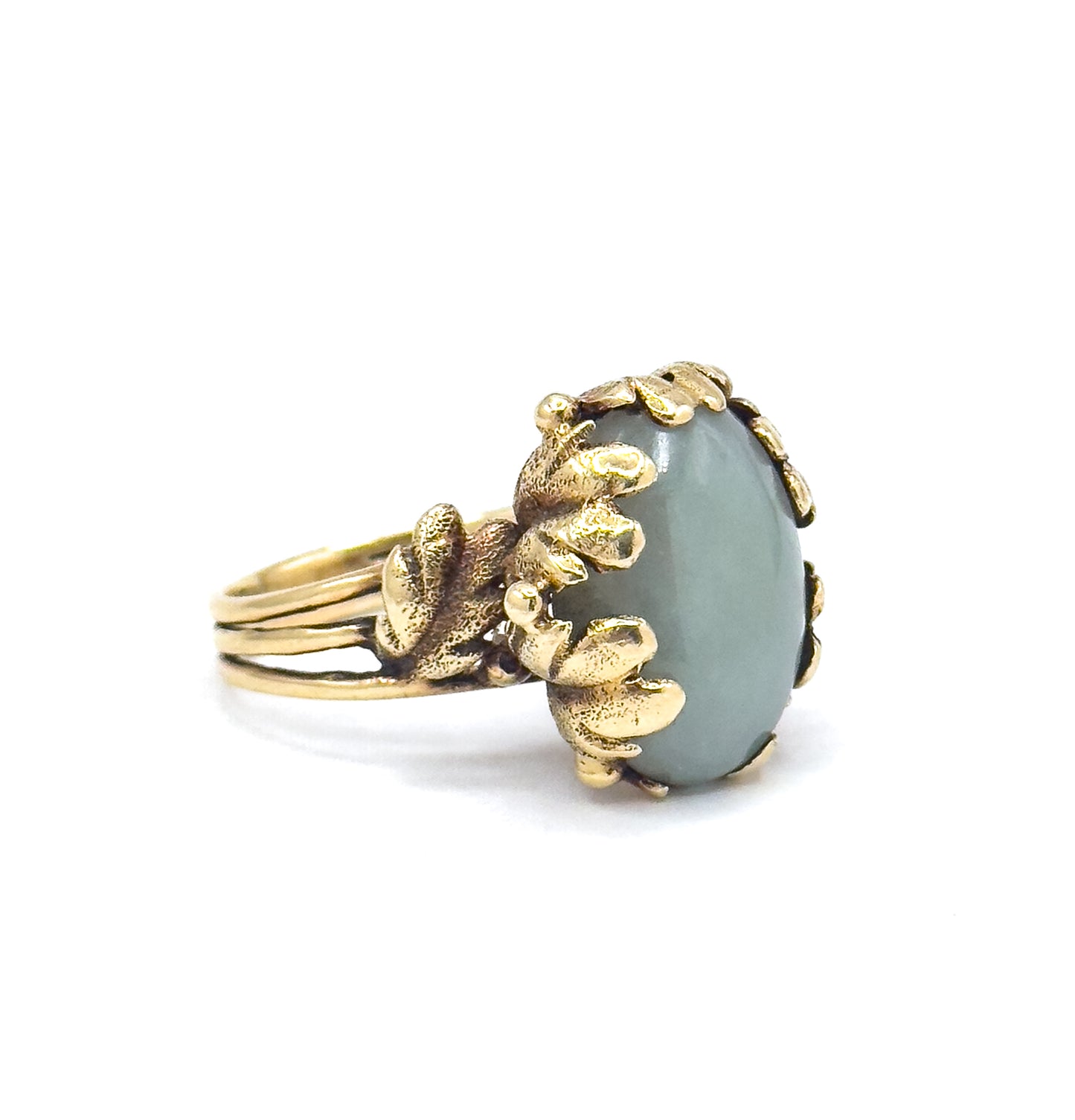 Vintage Jade Cabochon Cocktail Ring with Leaf Details in 14K Gold