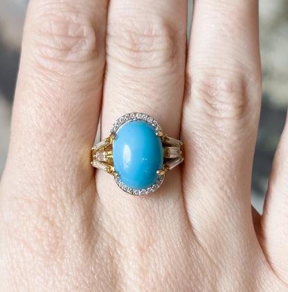 Contemporary Turquoise & Diamond Statement Ring in 18K Gold