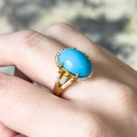 Contemporary Turquoise & Diamond Statement Ring in 18K Gold