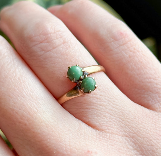 Petite Moi et Toi Turquoise Cabochon Ring in 14K Gold